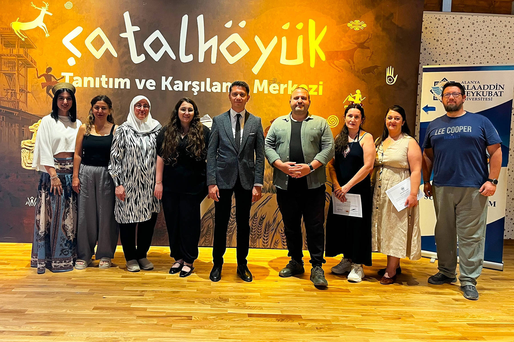 ALKÜ’LÜ KURSİYERLER ÇATALHÖYÜK’Ü YENİDEN YORUMLAD