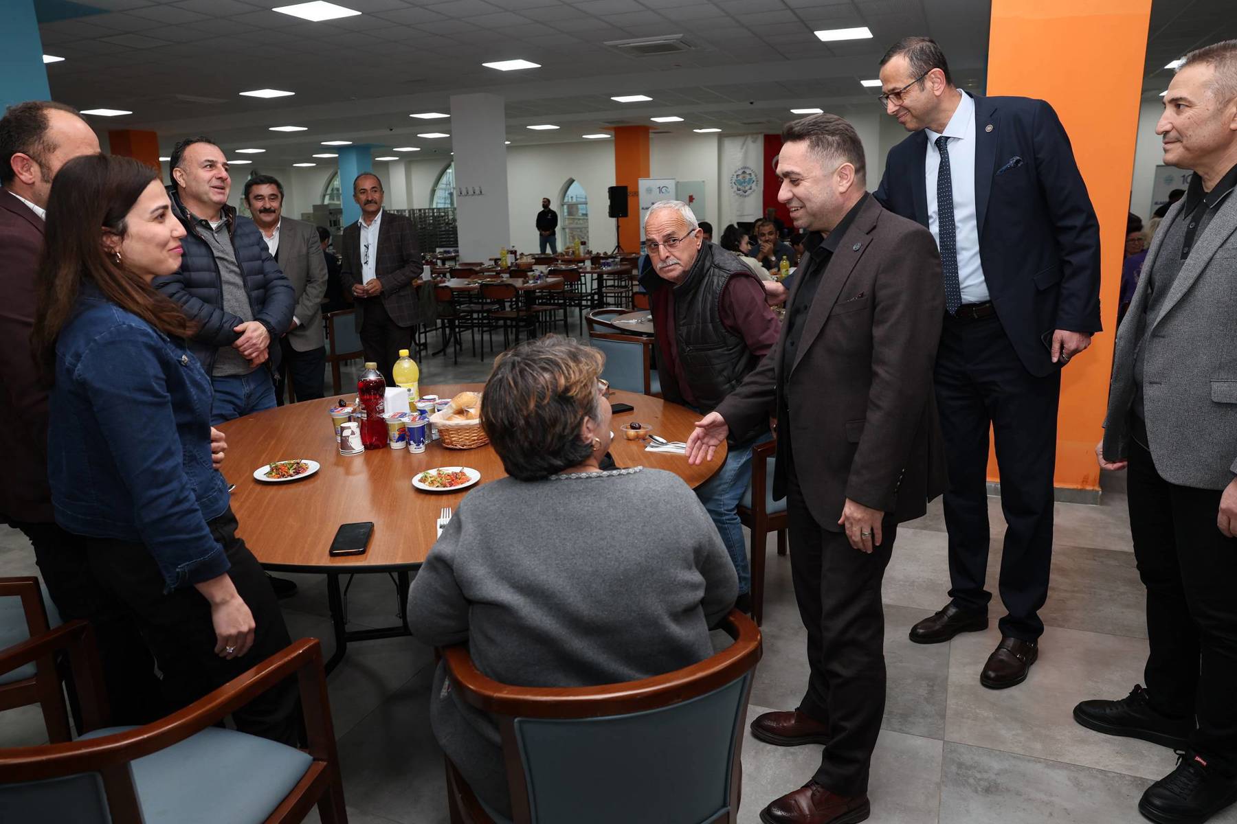 ALKÜ AİLESİ, GELENEKSEL İFTAR BULUŞMASINDA BİR ARAYA GELDİ