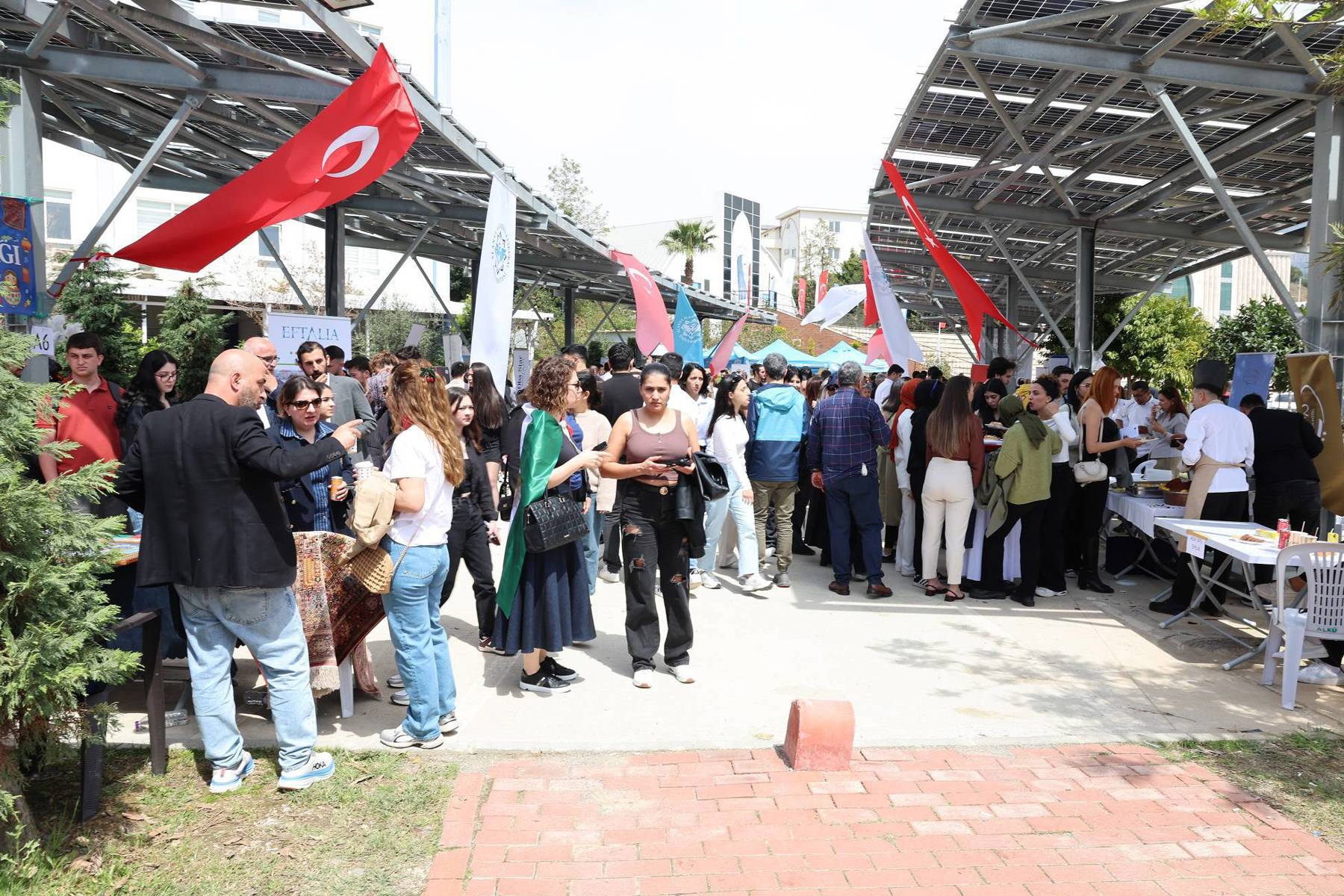 ALKÜ SEKTÖR – ÖĞRENCİ BULUŞMASI DOLU DOLU GEÇTİ